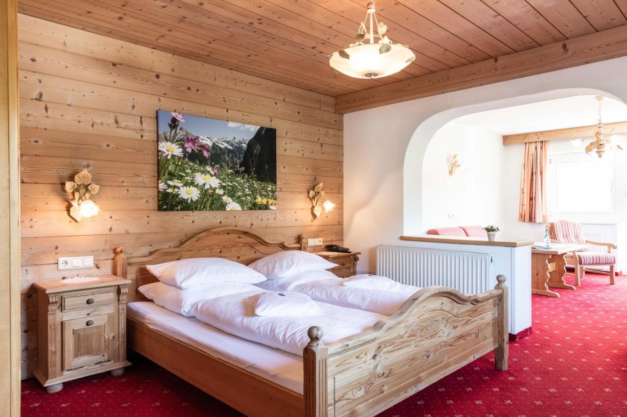Hotel Rotlechhof Berwang Exterior foto